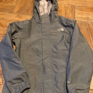 The NorthFace Girls Size Small 7/8 Lightweight Jacket